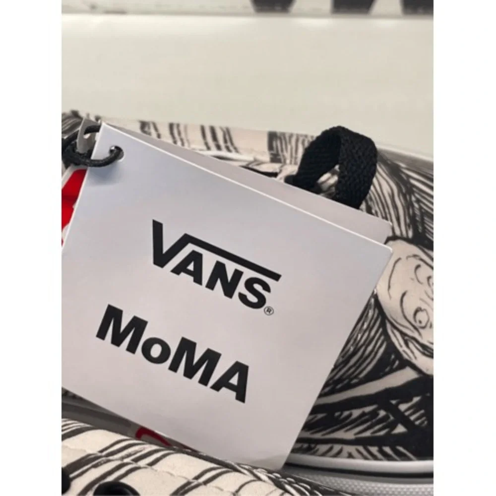 Vans Sneakers‎ Edvard Munch Moma Women Size 5 Black White The Scream New